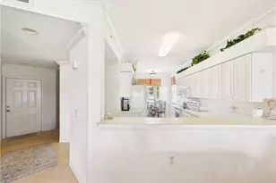 10391 Butterfly Palm Dr, Fort Myers, FL 33966 - Photo 9