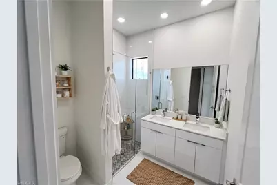 2113 NW 41st Ave, Cape Coral, FL 33993 - Photo 21