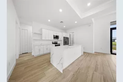 6125 Hershey Ave, Fort Myers, FL 33905 - Photo 3