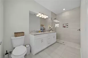 405 NW 10th St, Cape Coral, FL 33993 - Photo 21