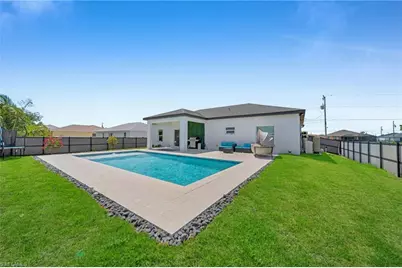 405 NW 10th St, Cape Coral, FL 33993 - Photo 27