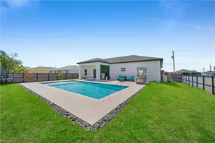 405 NW 10th St, Cape Coral, FL 33993 - Photo 27