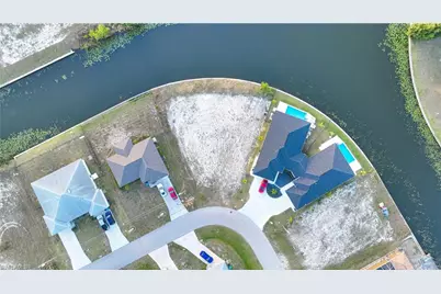 817 SW 8th St, Cape Coral, FL 33991 - Photo 7
