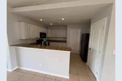1722 NE 21st St, Cape Coral, FL 33909 - Photo 5