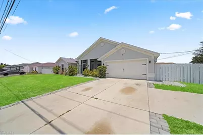22 Nelson Rd S, Cape Coral, FL 33991 - Photo 3