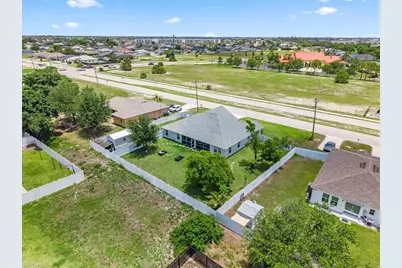 22 Nelson Rd S, Cape Coral, FL 33991 - Photo 41
