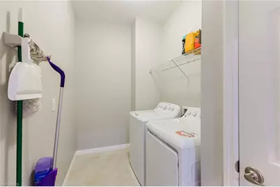 4093 Wilmont Pl, Fort Myers, FL 33916 - Photo 9