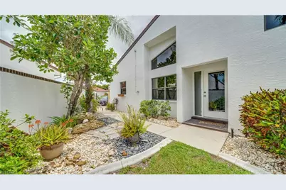 5480 Harbour Castle Dr, Fort Myers, FL 33907 - Photo 9