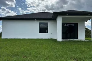 9014 Lawn Ct, Labelle, FL 33935 - Photo 41