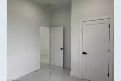 9014 Lawn Ct, Labelle, FL 33935 - Photo 27