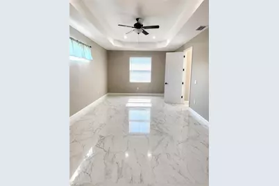 4601 Elva Ave S, Lehigh Acres, FL 33976 - Photo 3