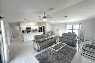 3710 38th St SW, Lehigh Acres, FL 33976 - Photo 9