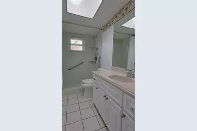 5416 Brandy Cir E, Fort Myers, FL 33919 - Photo 17