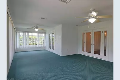 5416 Brandy Cir E, Fort Myers, FL 33919 - Photo 11