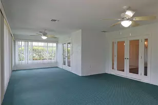 5416 Brandy Cir E, Fort Myers, FL 33919 - Photo 11