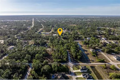 566 Eisenhower Blvd, Lehigh Acres, FL 33974 - Photo 33