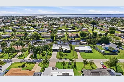 2835 SE 18th Ave, Cape Coral, FL 33904 - Photo 45