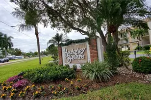 2100 Barkeley Ln, Fort Myers, FL 33907 - Photo 17