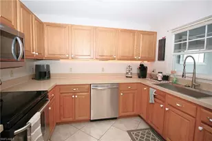 1330 SE 6th Ave, Cape Coral, FL 33990 - Photo 29