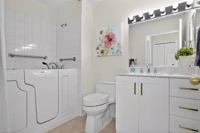 15170 Royal Windsor Ln #1202, Fort Myers, FL 33919 - Photo 31
