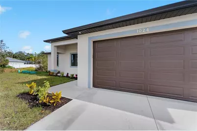 1024 Chauncey Ave, Lehigh Acres, FL 33971 - Photo 5