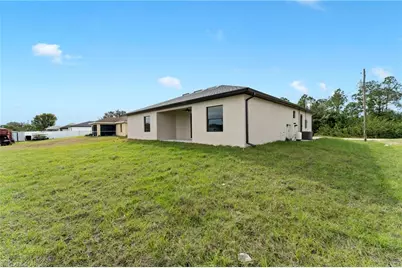 910 Atherton Ave, Lehigh Acres, FL 33971 - Photo 31