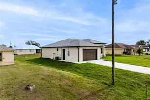 910 Atherton Ave, Lehigh Acres, FL 33971 - Photo 3