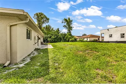 4893/4895 29th St SW, Lehigh Acres, FL 33973 - Photo 19