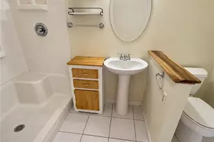 1005 SW 48th Terrace, Cape Coral, FL 33914 - Photo 3
