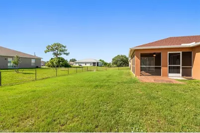 2931 NW 4th Pl, Cape Coral, FL 33993 - Photo 31