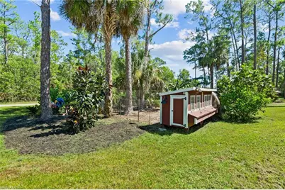 106 18th Ave NE, Naples, FL 34120 - Photo 45