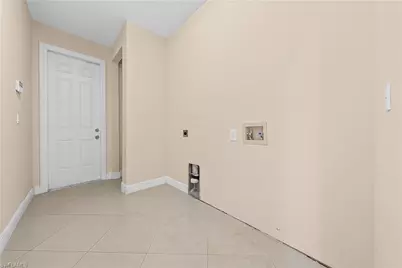 680 Mirror Lakes Ct, Lehigh Acres, FL 33974 - Photo 25
