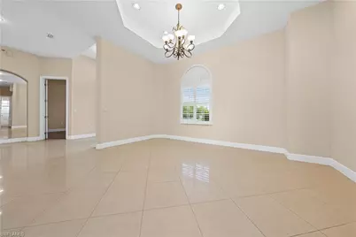 680 Mirror Lakes Ct, Lehigh Acres, FL 33974 - Photo 5