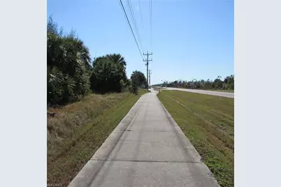 4026 Stringfellow Rd, Saint James City, FL 33956 - Photo 9