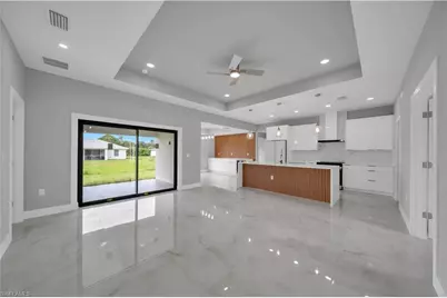 2507 39th St SW, Lehigh Acres, FL 33976 - Photo 9