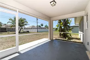 162 SE 18th St, Cape Coral, FL 33990 - Photo 15