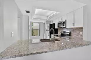 15206 Parkside Dr, Fort Myers, FL 33908 - Photo 7