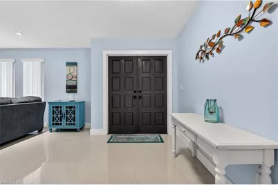 4129 Country Club Blvd, Cape Coral, FL 33904 - Photo 5