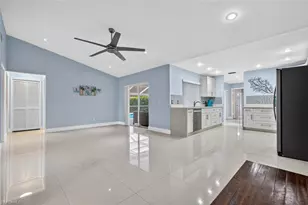 4129 Country Club Blvd, Cape Coral, FL 33904 - Photo 13