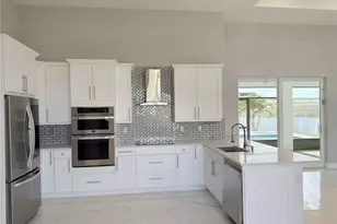 124 SW 31st Pl, Cape Coral, FL 33991 - Photo 23