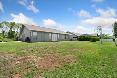 18542 Wisteria Rd, Fort Myers, FL 33967 - Photo 3