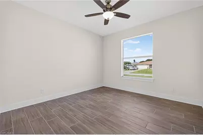 3033 SW 11th Pl, Cape Coral, FL 33914 - Photo 9