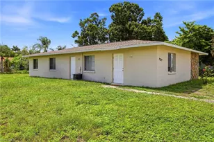 2237 Iris Way, Fort Myers, FL 33905 - Photo 5