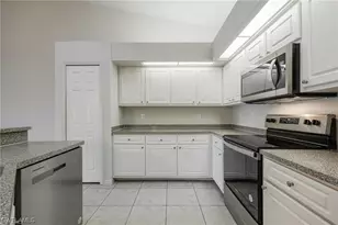 4522 SW 7th Pl, Cape Coral, FL 33914 - Photo 3