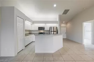 4522 SW 7th Pl, Cape Coral, FL 33914 - Photo 7