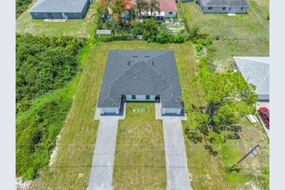 5137 26th St, Lehigh Acres, FL 33973 - Photo 3