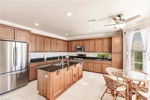 3573 Malagrotta Cir, Cape Coral, FL 33909 - Photo 15