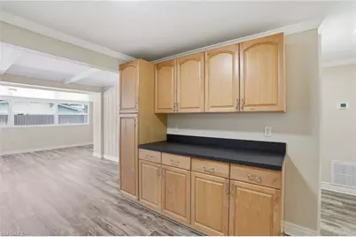 11901 McGregor Blvd, Fort Myers, FL 33919 - Photo 9