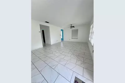 10 Tangerine Ct, Lehigh Acres, FL 33936 - Photo 13