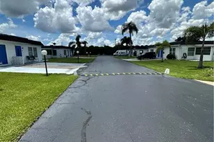 10 Tangerine Ct, Lehigh Acres, FL 33936 - Photo 3